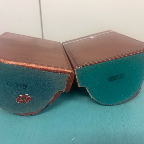 Vintage Japan Set Pair of Holy Bible Praying Hands Book Ends - Picture 6 of 6